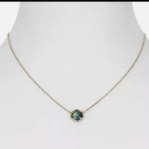 Kendra Scott necklace